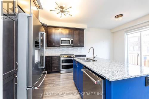 57 Callandar Road, Brampton, ON - Indoor Photo Showing Kitchen With Stainless Steel Kitchen With Double Sink With Upgraded Kitchen