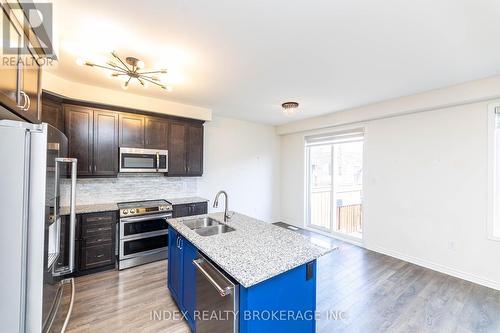 57 Callandar Road, Brampton, ON - Indoor Photo Showing Kitchen With Stainless Steel Kitchen With Double Sink With Upgraded Kitchen