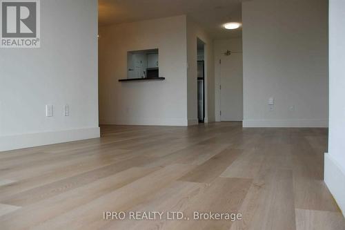 2207 - 285 Enfield Place, Mississauga, ON - Indoor Photo Showing Other Room