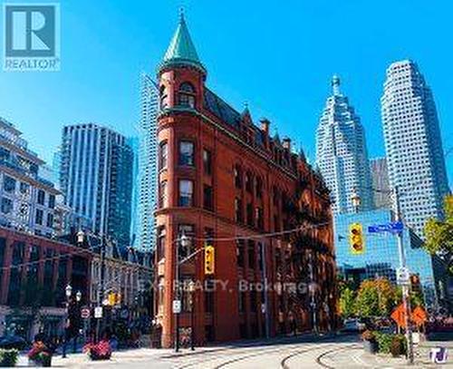 415 - 81A Front Street E, Toronto, ON - Outdoor With Facade