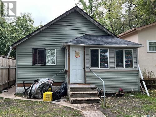 832 I Avenue S, Saskatoon, SK - Outdoor