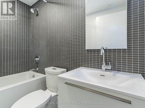 703 - 2720 Dundas Street W, Toronto (Junction Area), ON - Indoor Photo Showing Bathroom