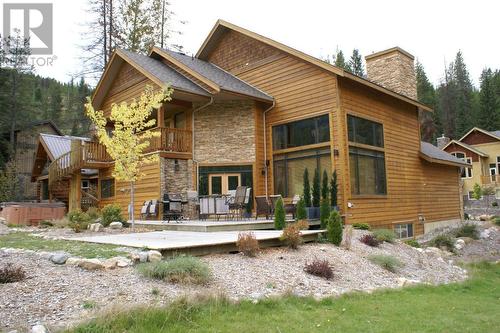 1802 Greywolf  Drive, Panorama, BC - Outdoor With Deck Patio Veranda