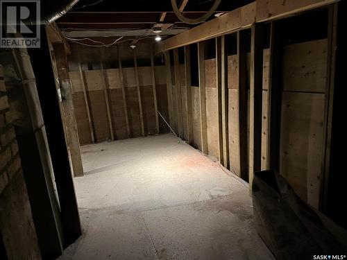 247 4Th Avenue E, Gravelbourg, SK - Indoor Photo Showing Basement