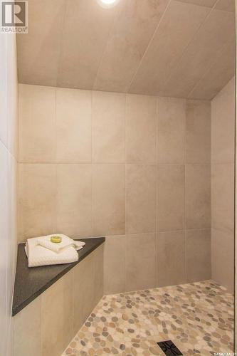 1421 Spadina Crescent E, Saskatoon, SK - Indoor Photo Showing Bathroom