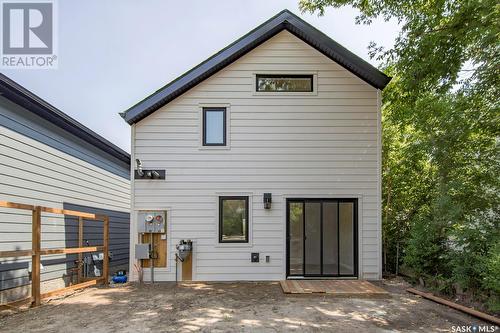 1421 Spadina Crescent E, Saskatoon, SK - Outdoor With Exterior