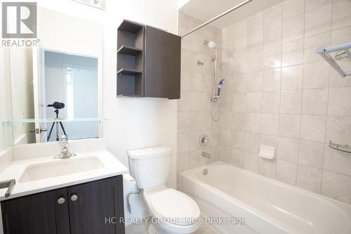 506 - 7325 Markham Road, Markham (Cedarwood), ON - Indoor Photo Showing Bathroom