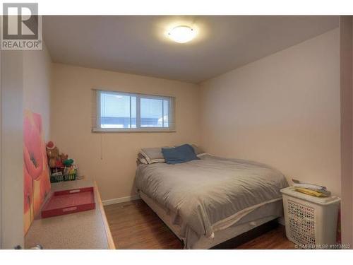 Front house main floor Bedroom (755A) - 755 Francis Avenue, Kelowna, BC - Indoor Photo Showing Bedroom