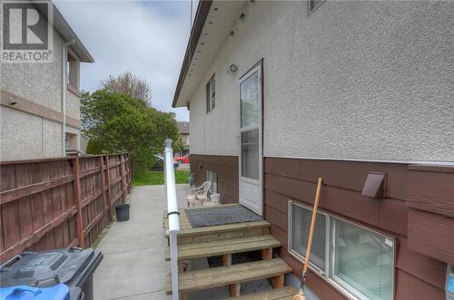 755-759 Francis Avenue, Kelowna, BC - Outdoor With Exterior