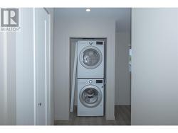 759 Laundry - 