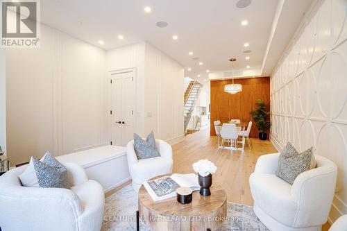 44 Waverley Road, Toronto (The Beaches), ON - Indoor Photo Showing Living Room