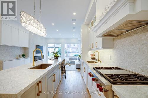 44 Waverley Road, Toronto (The Beaches), ON - Indoor Photo Showing Kitchen With Upgraded Kitchen