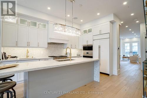 44 Waverley Road, Toronto (The Beaches), ON - Indoor Photo Showing Kitchen With Upgraded Kitchen