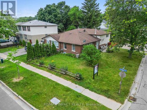 715 Greenoch Court, Oshawa (Mclaughlin), ON - Outdoor