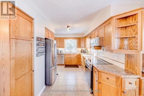 22648 Grey Rd 16 Road, Chatsworth, ON - Indoor Photo Showing Kitchen