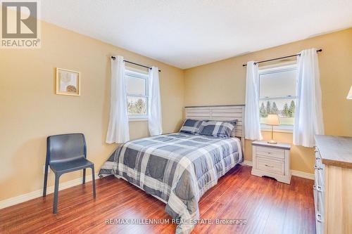 22648 Grey Rd 16 Road, Chatsworth, ON - Indoor Photo Showing Bedroom