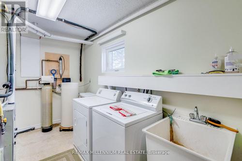 22648 Grey Rd 16 Road, Chatsworth, ON - Indoor Photo Showing Laundry Room