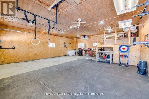 22648 Grey Rd 16 Road, Chatsworth, ON - Indoor Photo Showing Garage