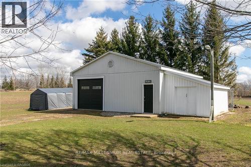 22648 Grey Rd 16 Road, Chatsworth, ON - Outdoor