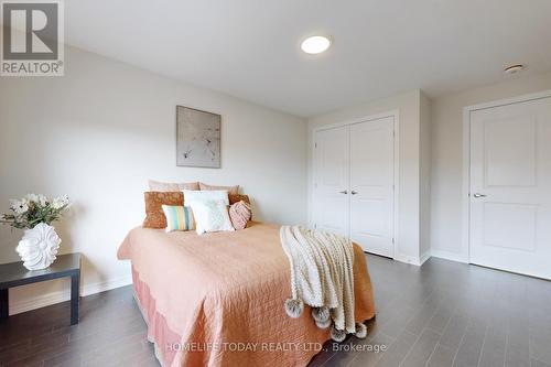 6 Callon Drive, Hamilton (Ancaster), ON - Indoor Photo Showing Bedroom