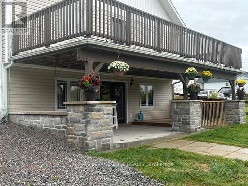 927 Highway 17, Greater Sudbury, ON - Outdoor With Deck Patio Veranda