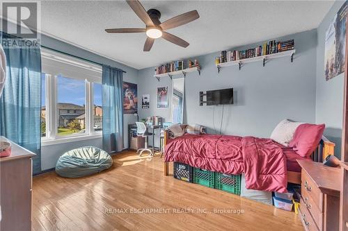 113 Valera Drive, Hamilton (Stoney Creek), ON - Indoor Photo Showing Bedroom