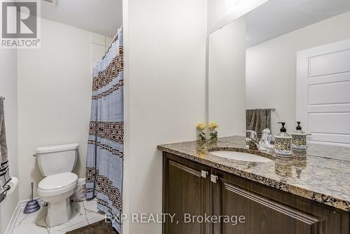 115 Vanilla Trail, Thorold, ON - Indoor Photo Showing Bathroom