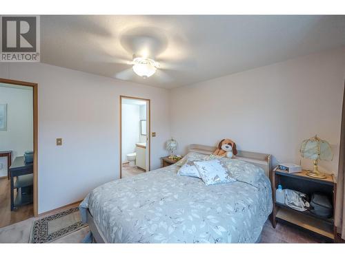 84 Van Horne Street Unit# 204, Penticton, BC - Indoor Photo Showing Bedroom