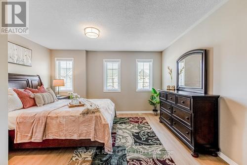 100 - 601 Shoreline Drive, Mississauga (Cooksville), ON - Indoor Photo Showing Bedroom