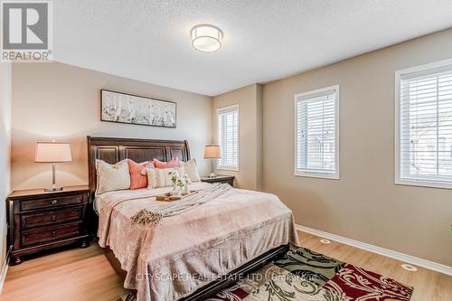 100 - 601 Shoreline Drive, Mississauga, ON - Indoor Photo Showing Bedroom