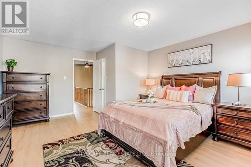 100 - 601 Shoreline Drive, Mississauga (Cooksville), ON - Indoor Photo Showing Bedroom