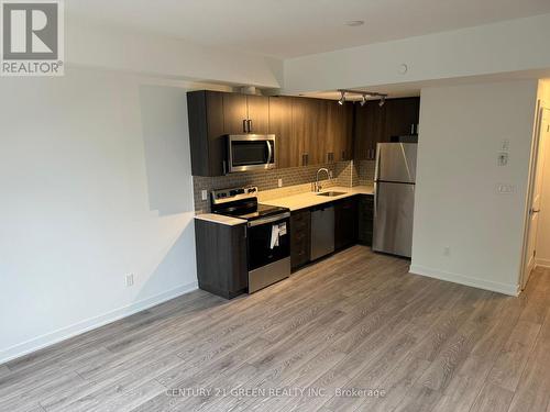 15 - 4045 Hickory Drive, Mississauga (Rathwood), ON - Indoor Photo Showing Kitchen With Stainless Steel Kitchen