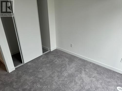 15 - 4045 Hickory Drive, Mississauga, ON - Indoor Photo Showing Other Room