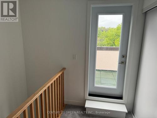 15 - 4045 Hickory Drive, Mississauga (Rathwood), ON - Indoor Photo Showing Other Room