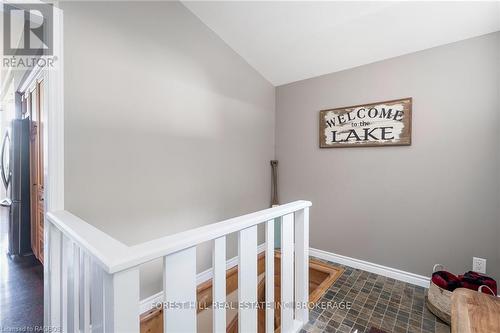 230 Wiles Lane, Grey Highlands, ON - Indoor Photo Showing Other Room