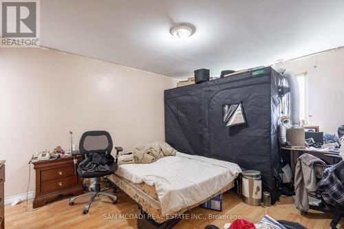 2859 Constable Road, Mississauga (Clarkson), ON - Indoor Photo Showing Bedroom