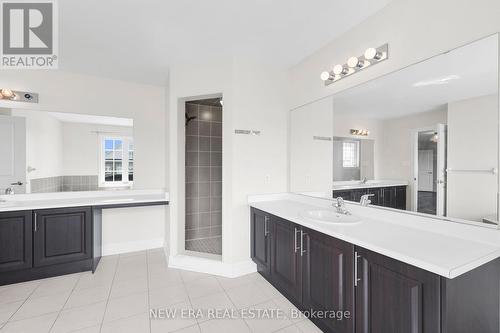 1376 Sheldon Street, Innisfil (Alcona), ON - Indoor Photo Showing Bathroom