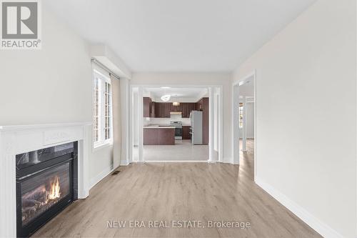 1376 Sheldon Street, Innisfil, ON - Indoor Photo Showing Living Room With Fireplace