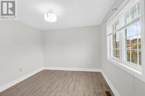 1376 Sheldon Street, Innisfil, ON - Indoor Photo Showing Other Room