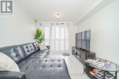 415 - 800 Lawrence Avenue W, Toronto (Yorkdale-Glen Park), ON - Indoor Photo Showing Other Room