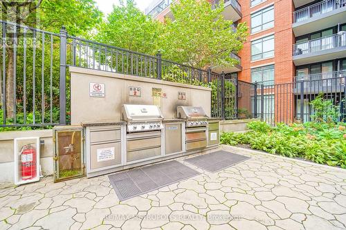 415 - 800 Lawrence Avenue W, Toronto (Yorkdale-Glen Park), ON - Outdoor With Balcony