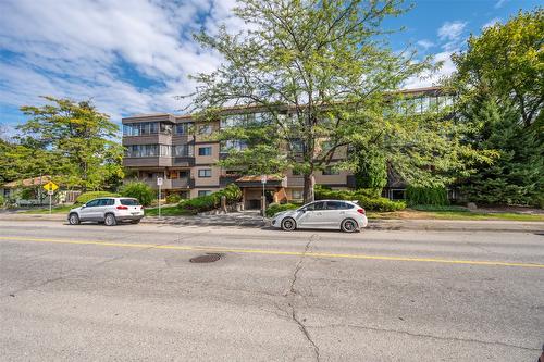 403-740 Winnipeg Street, Penticton, BC 