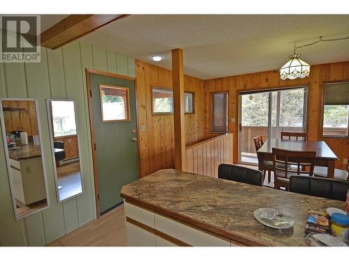 413 Sixth  Street, Nelson, BC - Indoor Photo Showing Dining Room