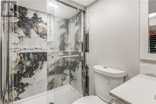 115 Vanilla Trail, Thorold, ON - Indoor Photo Showing Bathroom