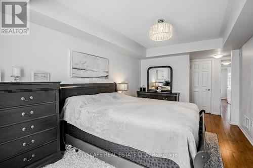 2 - 622 Shoreline Drive, Mississauga (Cooksville), ON - Indoor Photo Showing Bedroom