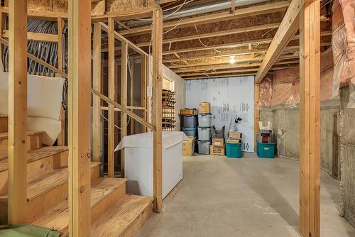 337 Rio Drive, Kelowna, BC - Indoor Photo Showing Basement