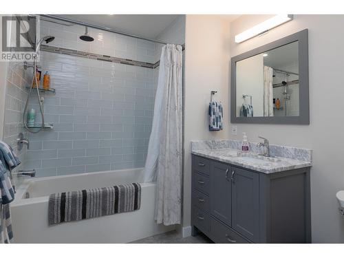 3569 Newell Avenue, Terrace, BC - Indoor Photo Showing Bathroom