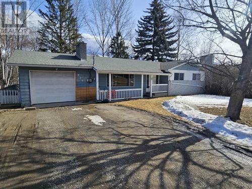 326 Allard Street, Quesnel, BC - Outdoor With Facade