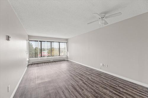 508-737 Leon Ave Avenue, Kelowna, BC - Indoor Photo Showing Other Room