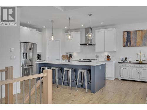 2160 Ensign Quay, West Kelowna, BC - Indoor Photo Showing Kitchen With Upgraded Kitchen